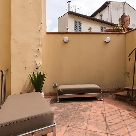 Beautiful Terrace Santo Spirito Apartamento *